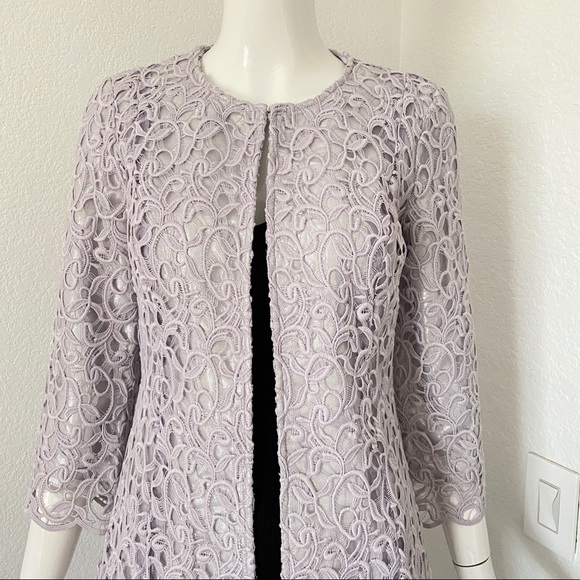 St. John Collection Gita Guipure Lace Topper - Picture 7 of 12